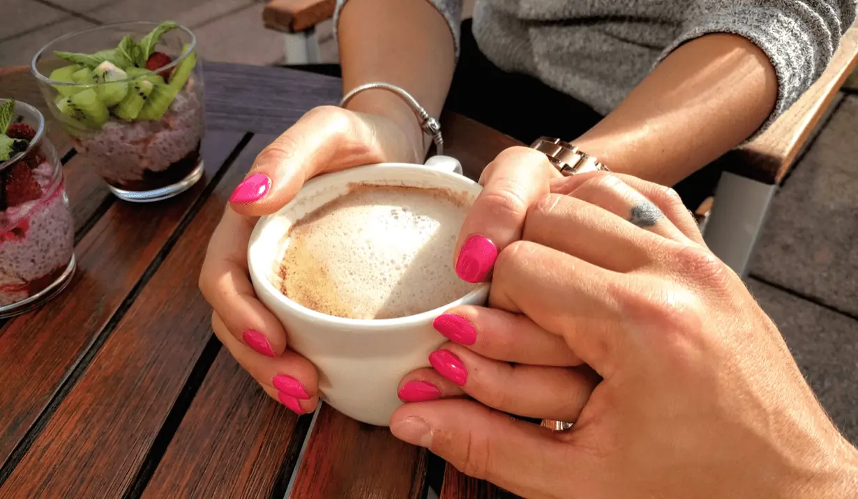 10 Ways to Heat up a First Date with Vegan Food
