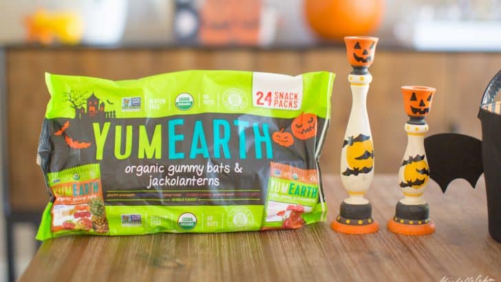 Vegan Halloween Candy Guide 🎃 Trick-or-Treat!