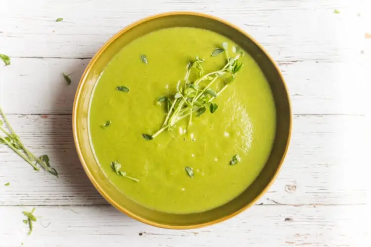 Green Detox Soup | Healthy Cleansing Plant-Based Recipe | WorldofVegan.com | #detox #cleanse #healthy #recipe #vegan #plantbased