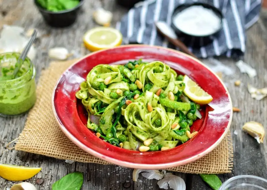 Vegan Pesto Pasta | Vegan Pesto Recipe | WorldofVegan.com | #italian #pesto #vegan #easy #recipe #pasta #basil #worldofvegan