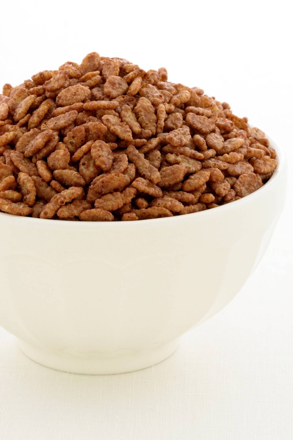 A bowl of brown rice krispies.