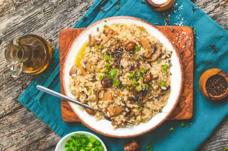 Vegan Mushroom Risotto | Italian Dinner | World of Vegan | #risotto #vegan #mushrooms #italian #dinner #recipe #worldofvegan