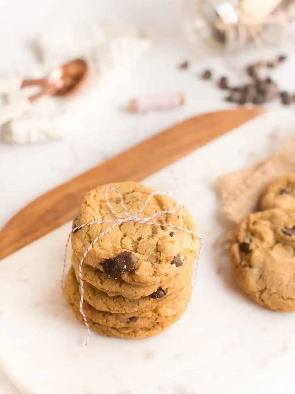 Perfect Vegan Chocolate Chip Cookies | WorldofVegan.com #vegan #holiday #cookies