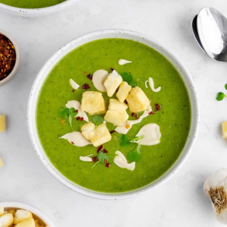 Creamy Vegan Asparagus and Mushroom Soup