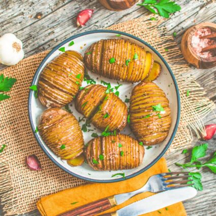 Vegan Hasselback Potatoes | World of Vegan | #hasselback #potatoes #vegan #side #recipe #worldofvegan