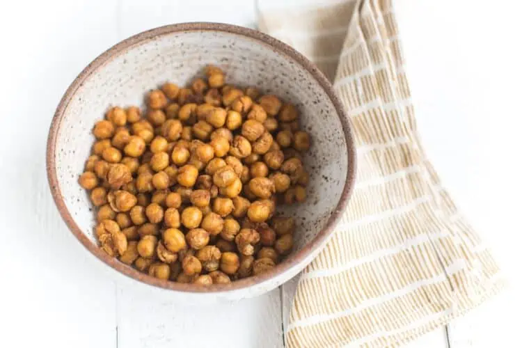 Vegan Soft Pretzel Bites With Cheese Dip