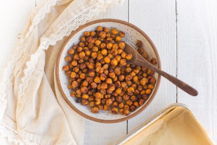 Maple Cinnamon Roasted Chickpeas Recipe