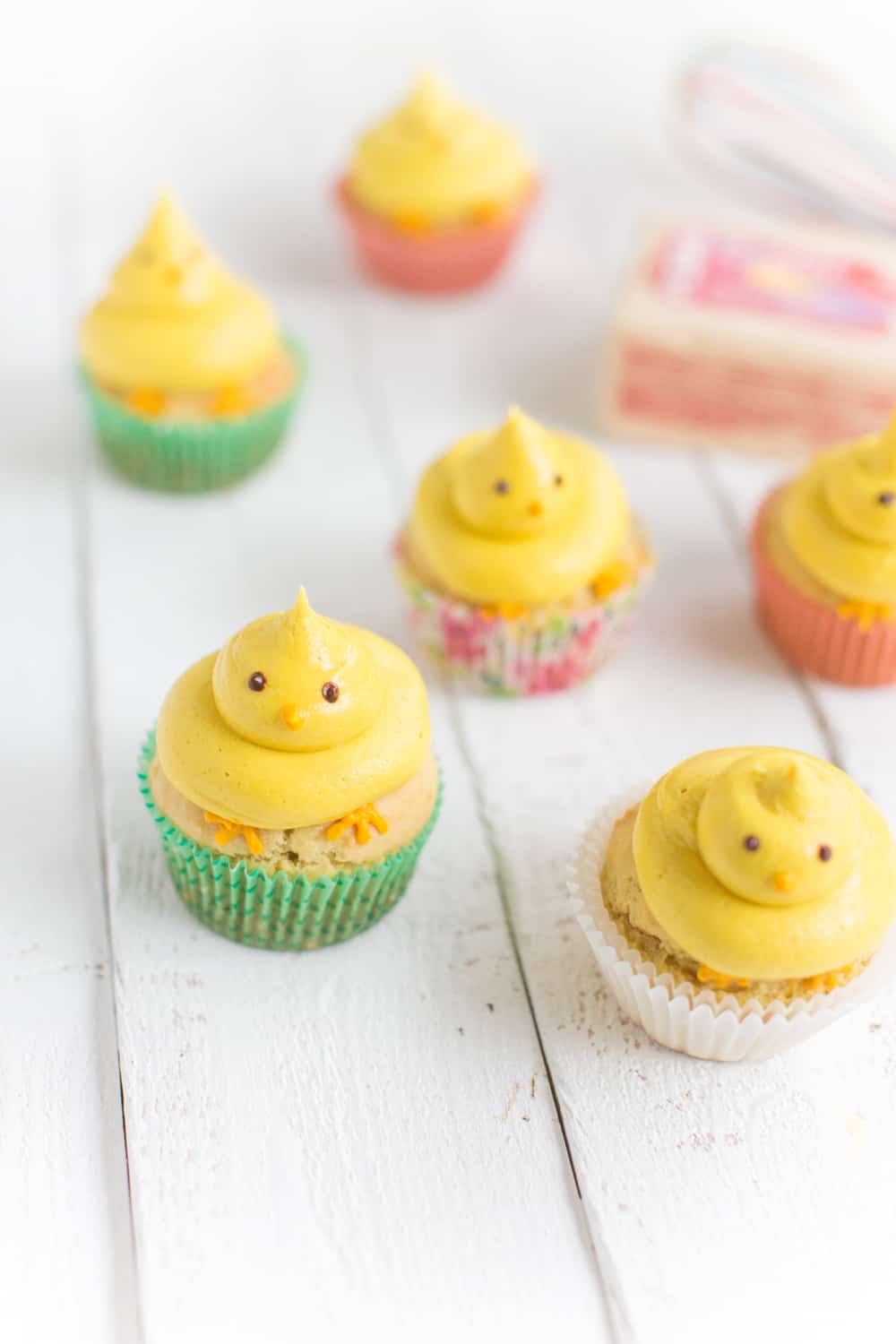 Vegan Buttercream Easter Cupcakes