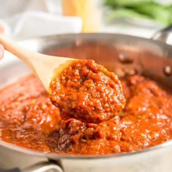 Homemade Vegan Marinara Sauce Pasta