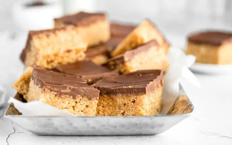 Vegan Scotcharoo Bars — Chewy Chocolate-Covered Peanut Butter Krispie Treats