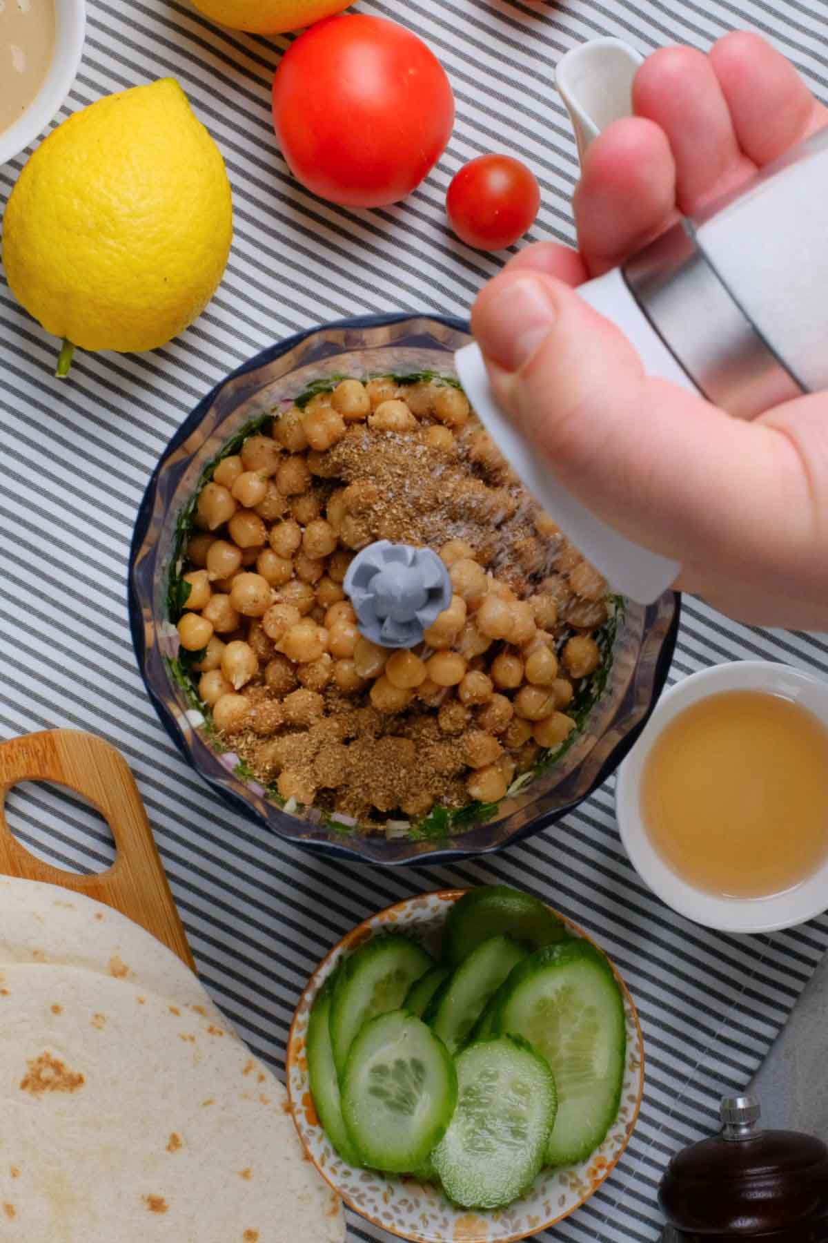 Chickpeas in a food processor.