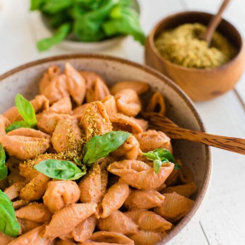 Easy Pink Sauce Pasta With Fire Roasted Tomatoes