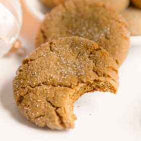 Easy Vegan Gingersnap Cookies-15