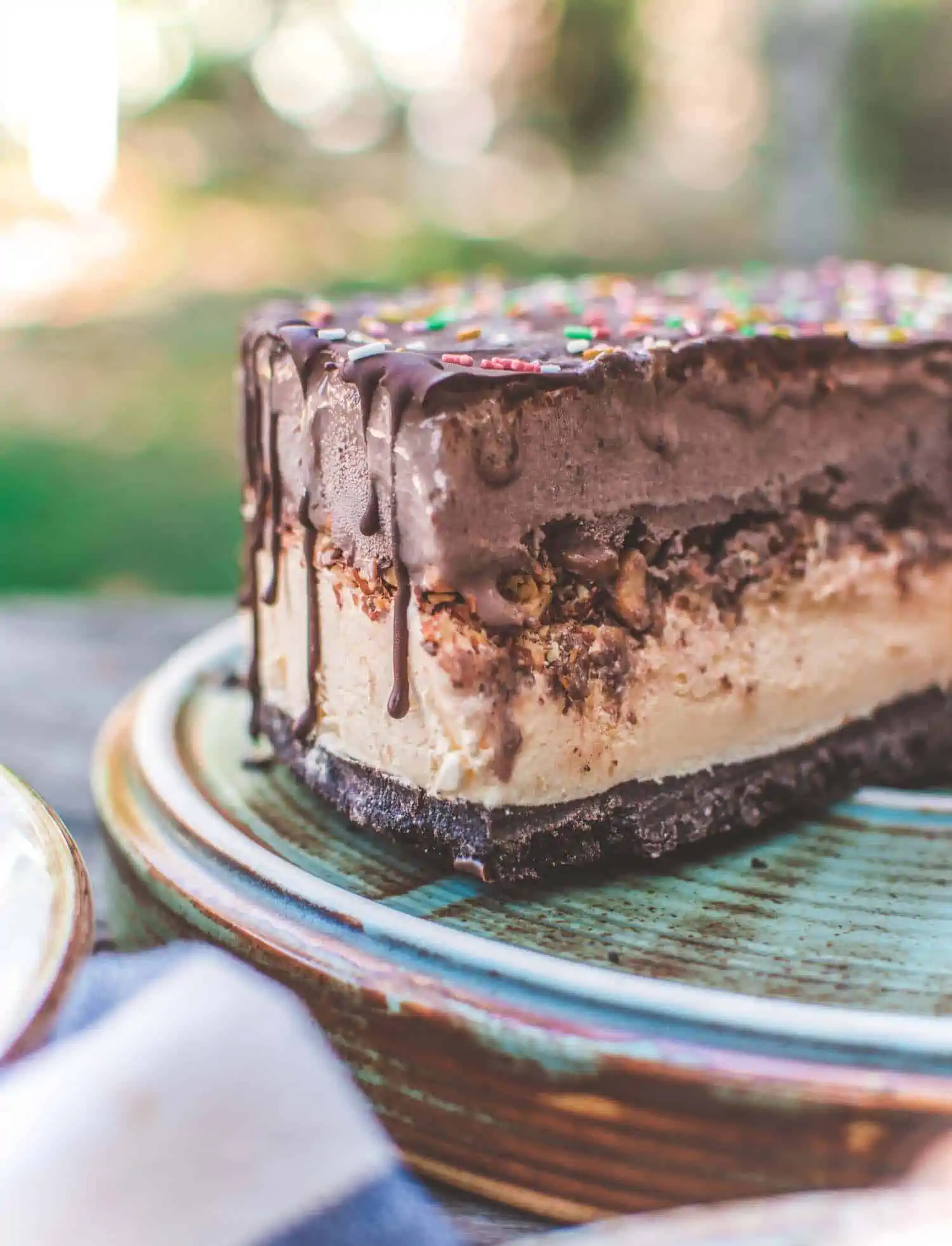 Easy Incredible Ice Cream Cake