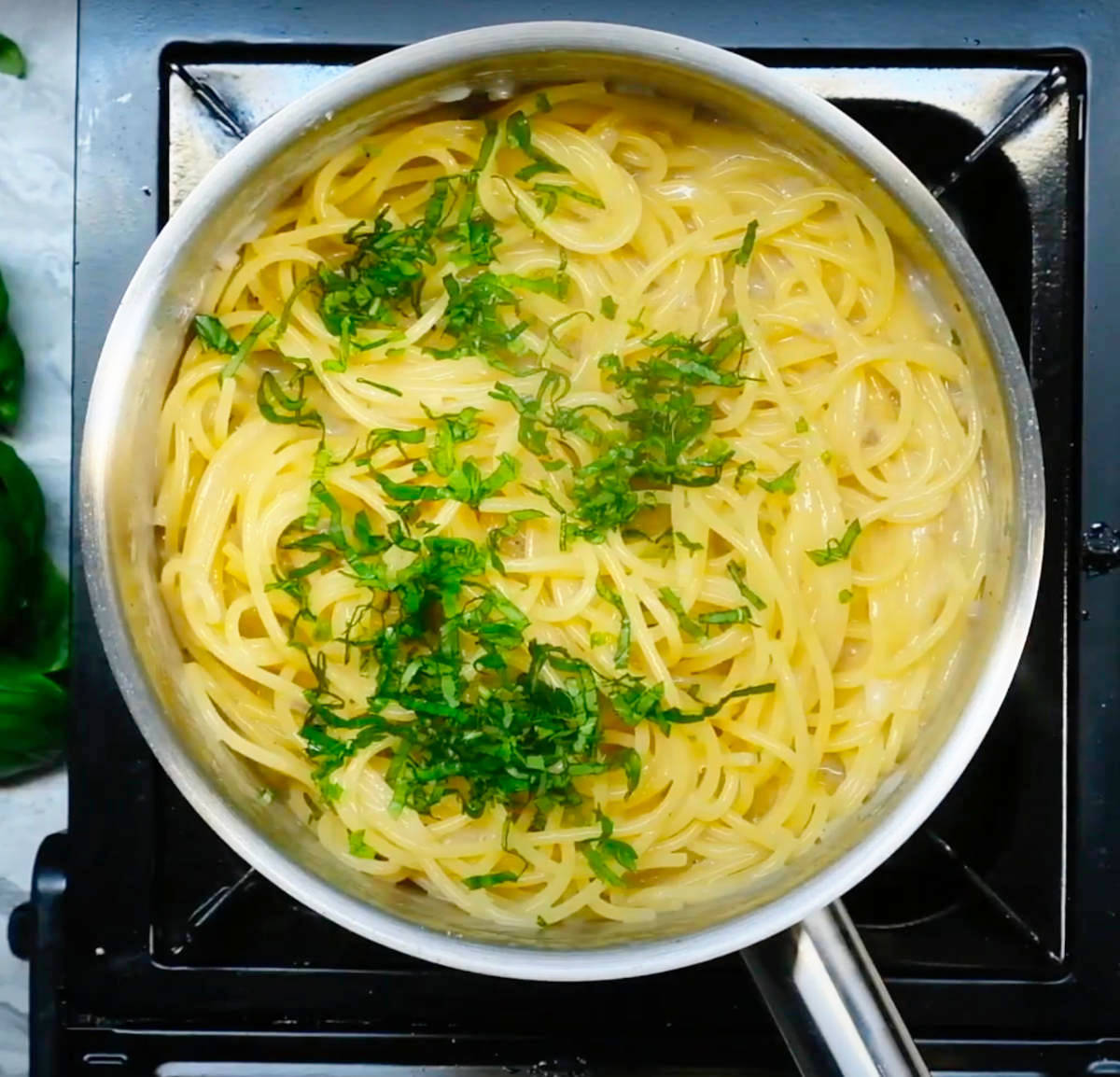 The finished one-pot dairy-free pasta in a pan.