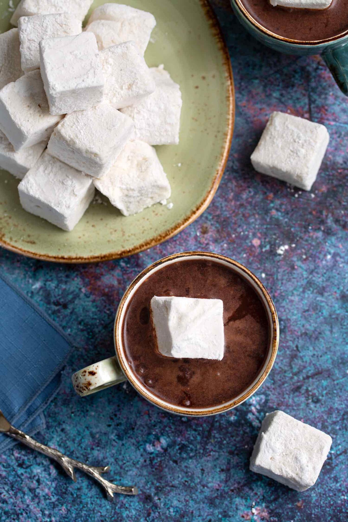 Vegan & Vegetarian Marshmallows — Best Brands & Recipe