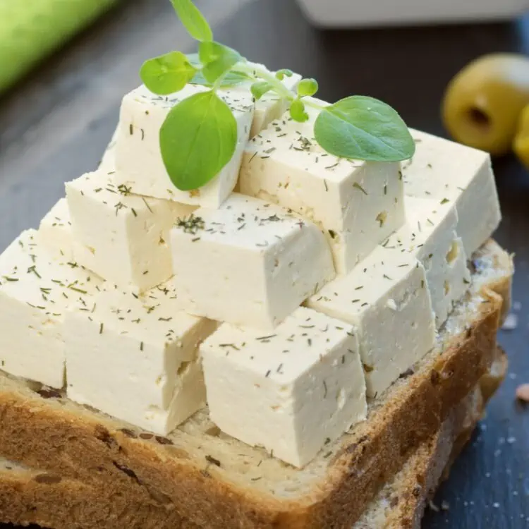 Vegan Greek Salad With Tofu Feta