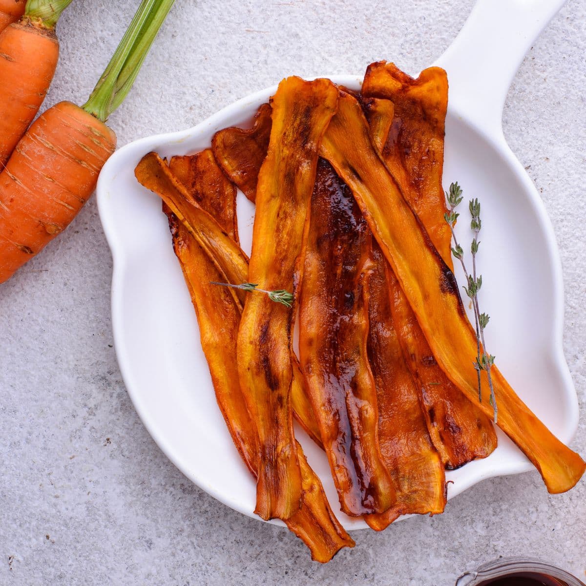 Ultimate Vegan Bacon Guide (Best Brands & Recipes)