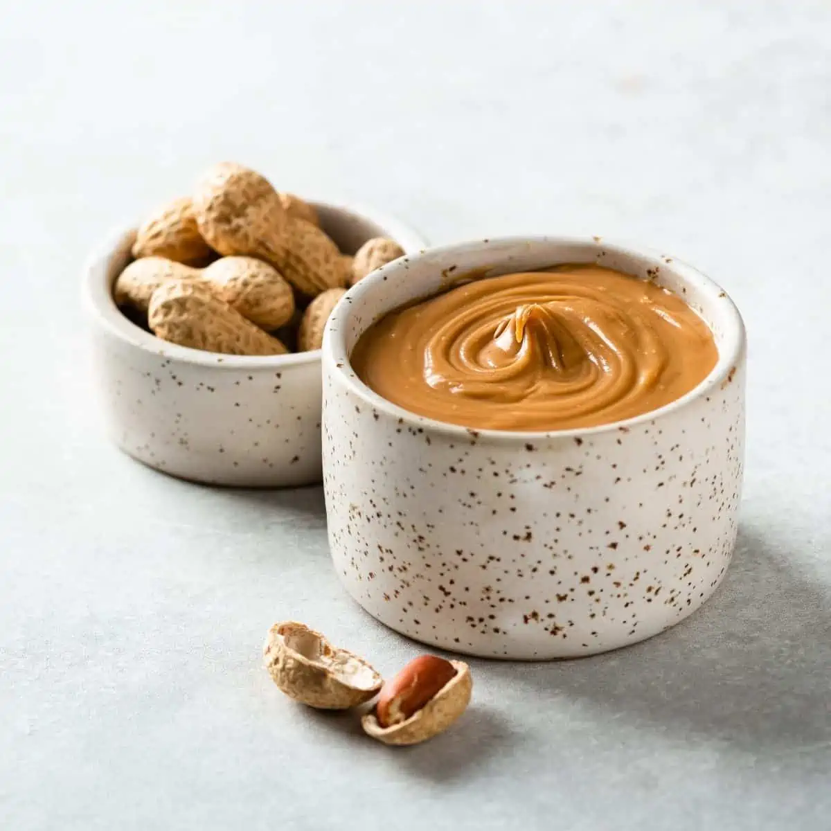 Is Peanut Butter Vegan? (Ingredients, Best Brands, and Recipe)