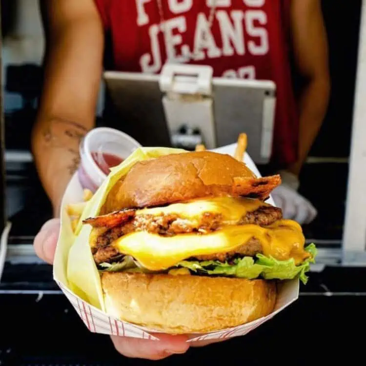 Best Vegan Restaurants in Oakland