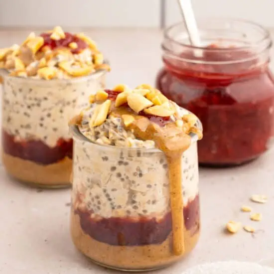 Jars of vegan peanut butter overnight oats.