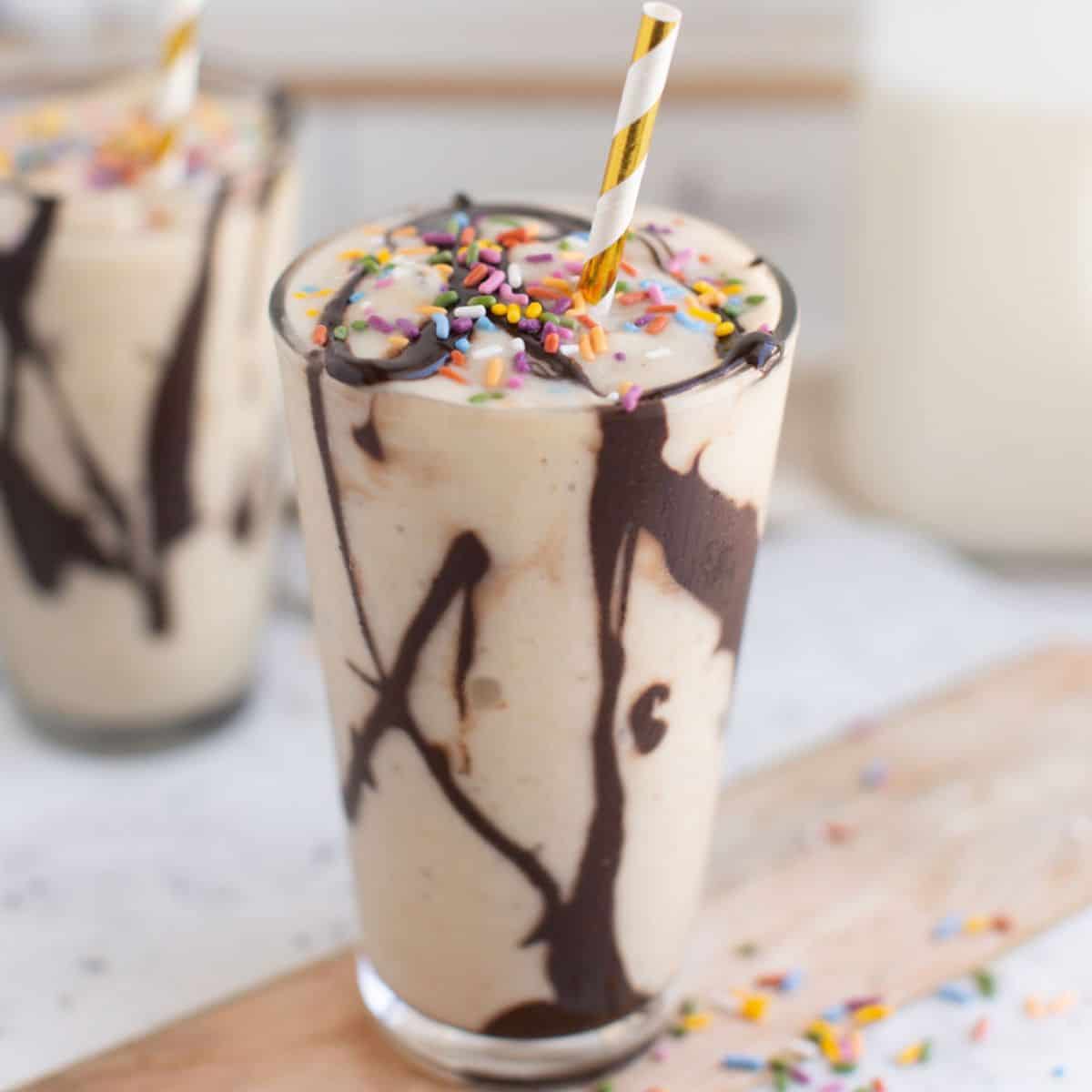 Creamy Banana Milkshake