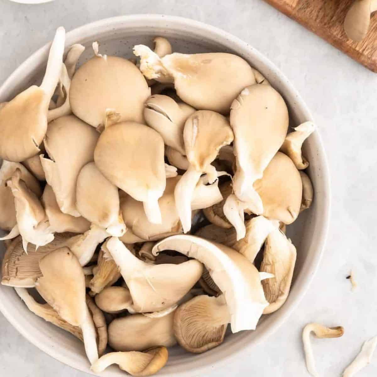 A bowl of oyster mushroom petals.