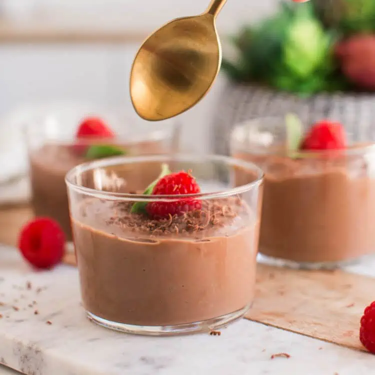 No-Bake Chocolate Pie with Graham Cracker Crust