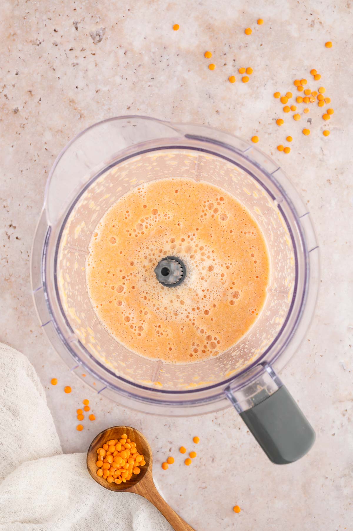 Lentils and water pureed in a blender.