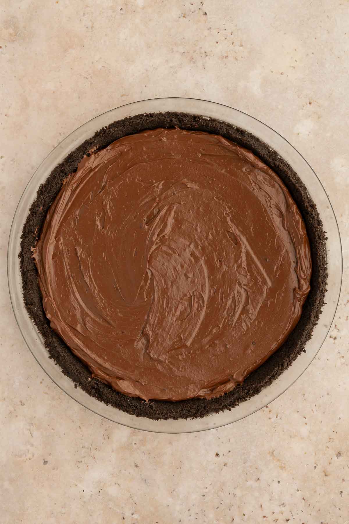 A vegan Oreo cookie crust with chocolate filling.